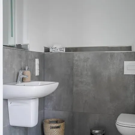 Grosse Stadtvilla Mit Whirlpool Villa Otterberg